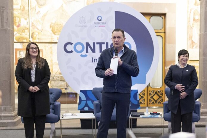 Mauricio Kuri presenta innovadora tarjeta Salud Contigo en Querétaro
