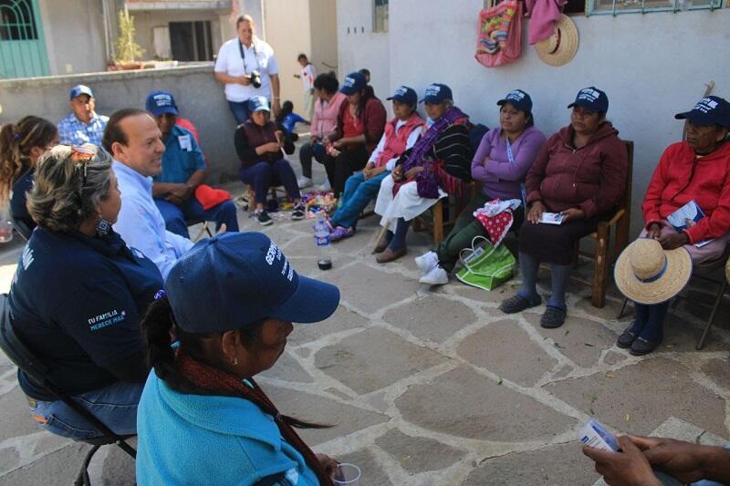Compromiso firme de Germaín Garfias con las comunidades de Amealco