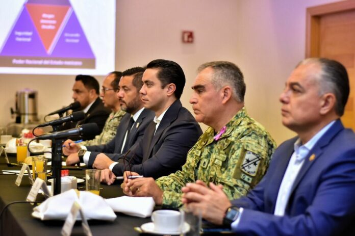 Presidente Felifer Macías sostuvo reunión para mantener la paz y tranquilidad en Querétaro