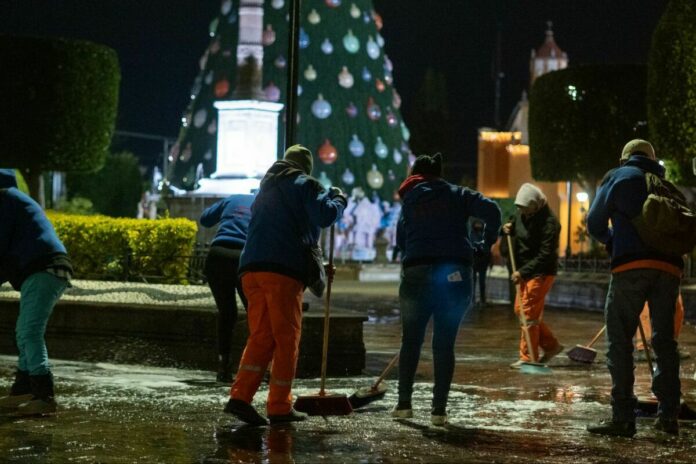 Presidente Roberto Cabrera supervisa limpieza en Plaza Independencia para mejorar espacios públicos
