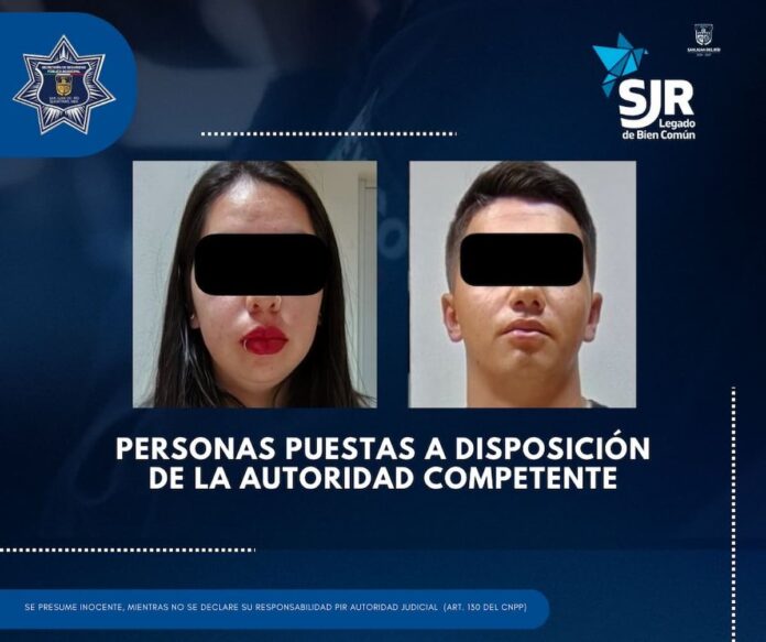 Detienen a dos personas por intento de soborno a policías de San Juan del Río
