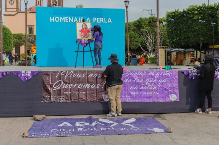 Exigen justicia durante homenaje a Perla Citlali