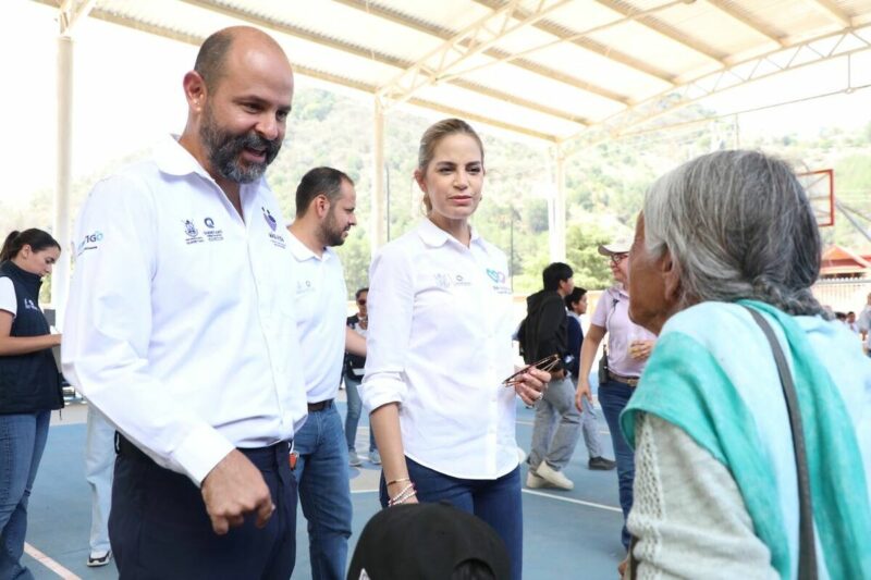 Inaugura Car Herrera nueva Aula Cocina en Pinal de Amoles