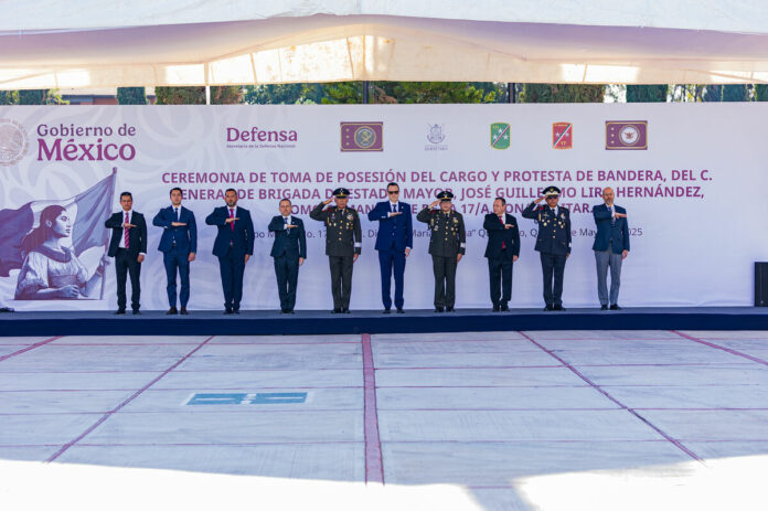 Gobernador Mauricio Kuri asiste a ceremonia en la Décimo Séptima Zona Militar