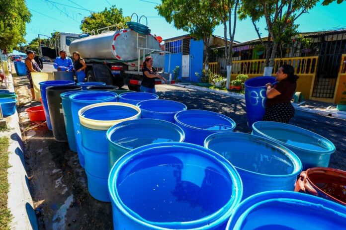 Alerta Mauricio Kuri por posibles tandeos de agua a mediano plazo en Querétaro