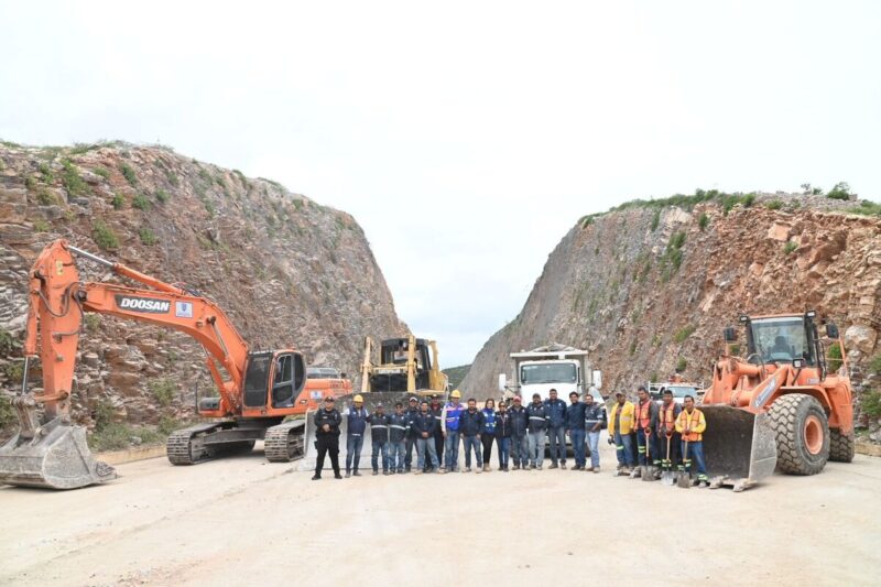 Carretera Estatal 100 reabierta tras derrumbe
