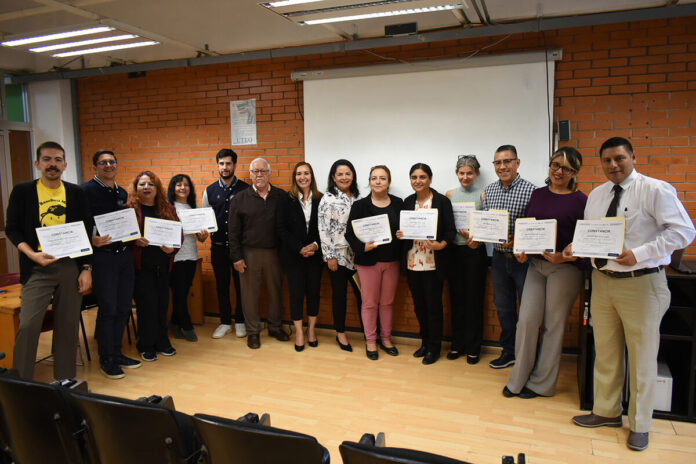 Docentes de la UTEQ obtienen certificación en Metodología 5’S