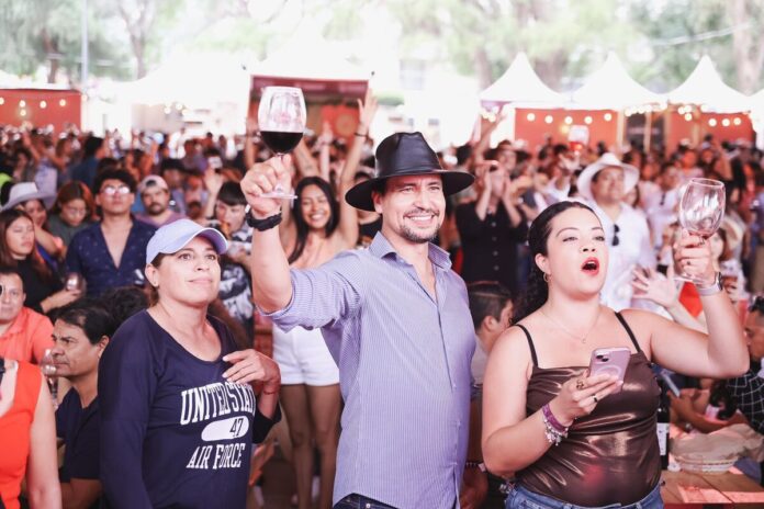 Gran éxito el segundo fin de semana en el Festival Internacional del Arte, Queso y Vino