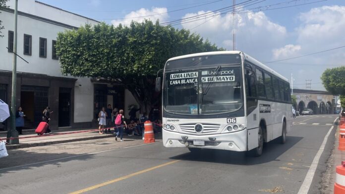Transporte público a la feria asegurado en 20 pesos