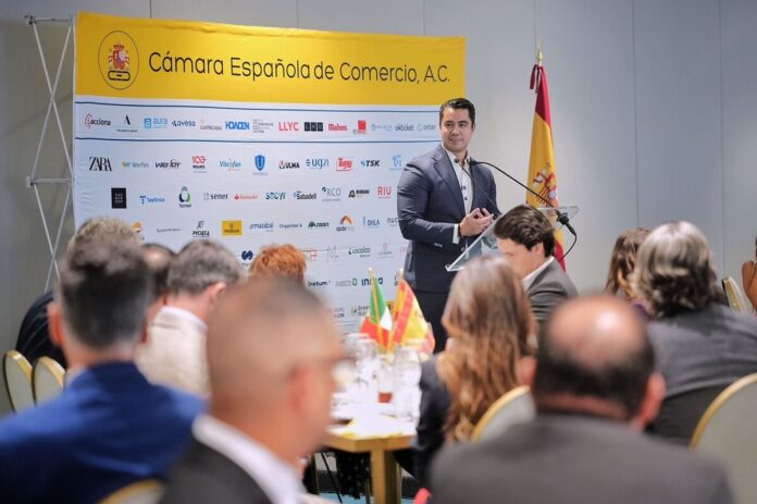 Felifer Macías encabeza encuentro con la Cámara Española de Comercio