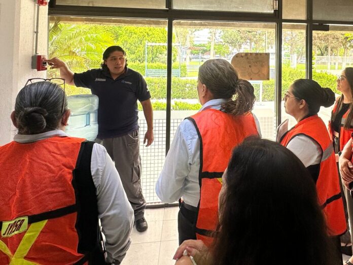 USEBEQ capacita en Protección Civil a personal con enfoque en grupos vulnerables