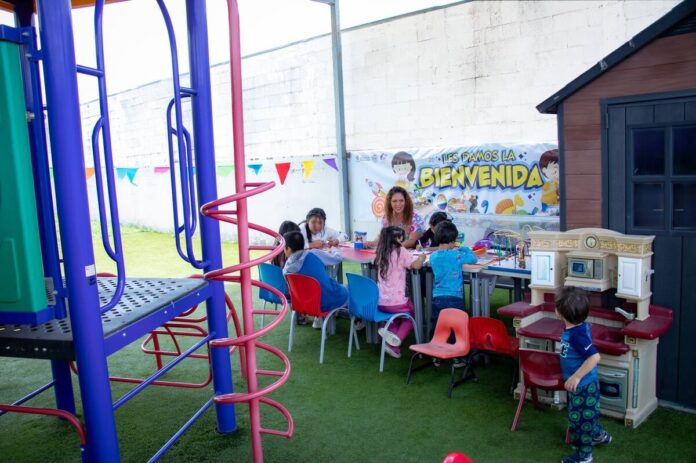 Centro de Justicia para las Mujeres refuerza área lúdica en Querétaro