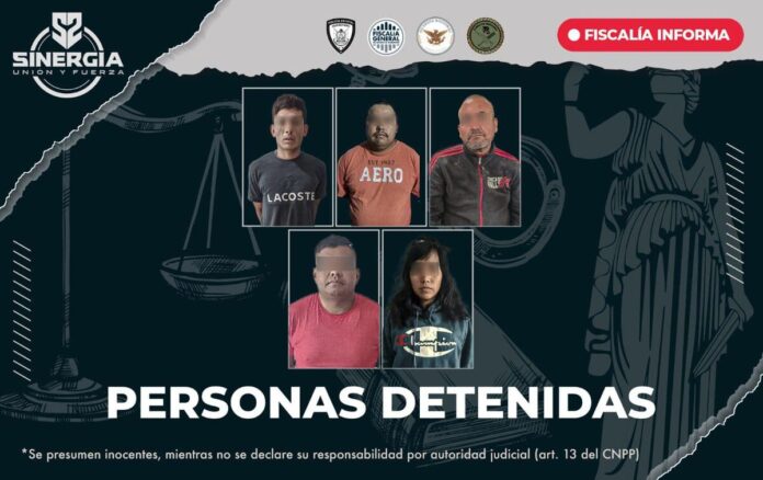 Detiene Fiscalía a 5 personas y asegura 4 armas en cateos en El Marqués