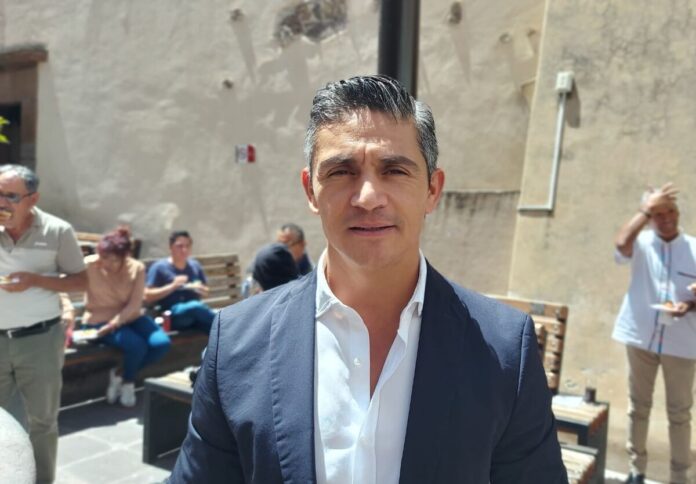 Regidor Víctor Rocha celebra la adhesión de Armando Rivera a Movimiento Ciudadano