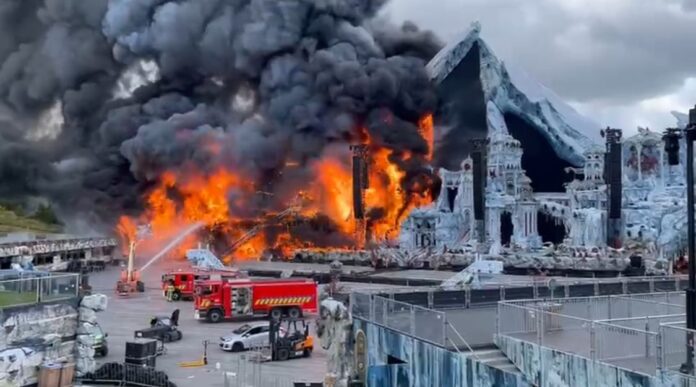 Se incendia escenario principal de Tomorrowland 2025 en Bélgica