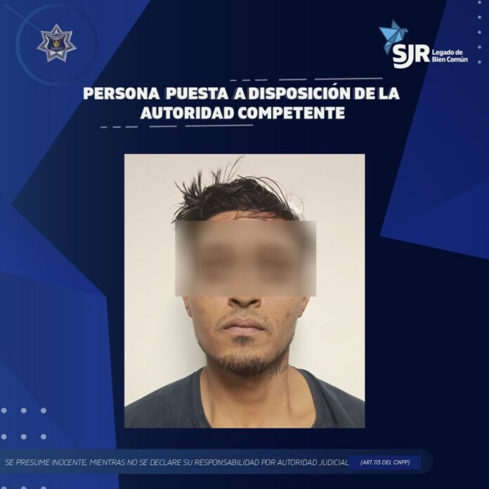 Sujeto es detenido Detenido por allanamiento de Morada en Prados de Oriente, SJR