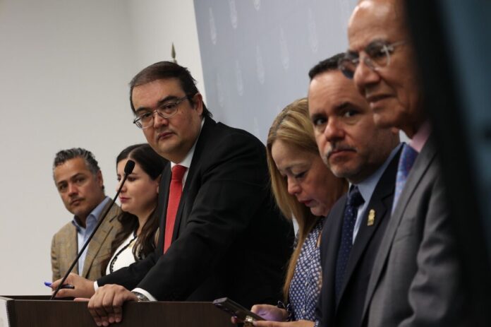 Diputados del PAN proponen sancionar la violencia en los cobros de préstamos 