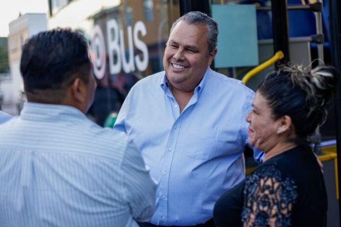 Agencia de Movilidad de Querétaro realiza megajornada de entrega de tarjetas de Qrobus