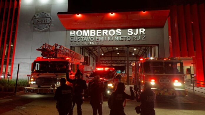 Bomberos de San Juan del Río festejan su día