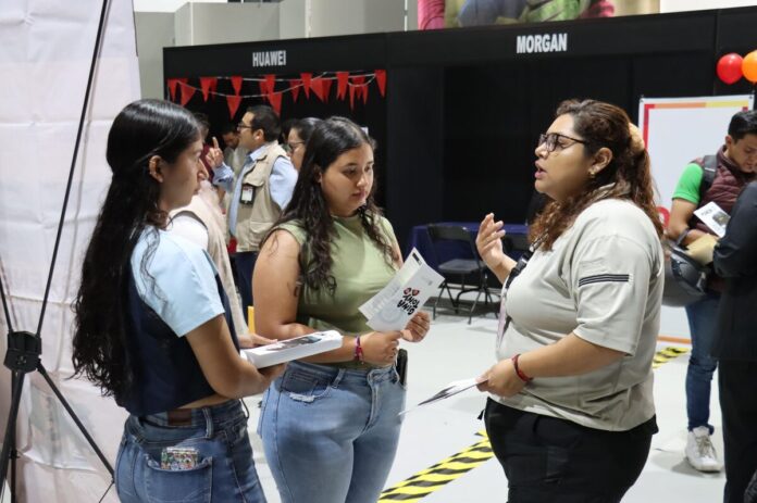 Feria de Empleo en San Juan del Río ofrece 800 vacantes para jóvenes