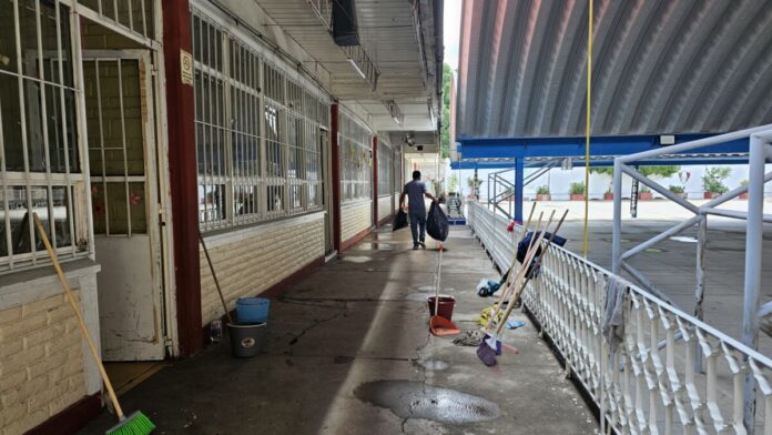 USEBEQ Atiende Daños por Lluvias en Escuelas de Querétaro