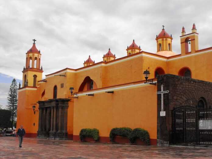 Anuncia alcalde restauración de la Parroquia de San Juan Bautista
