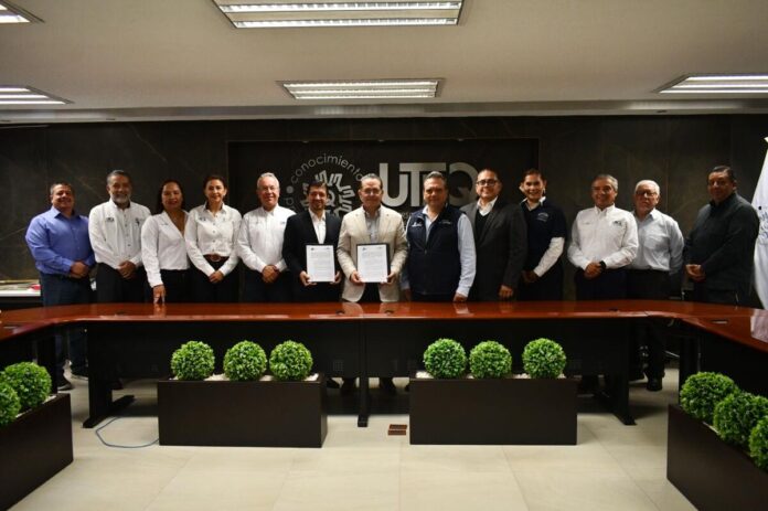 Firman convenio UTEQ y UTC para ampliar acceso a la educación superior