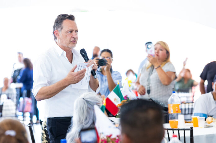 Gobernador Kuri refrenda su compromiso con comerciantes y tianguistas