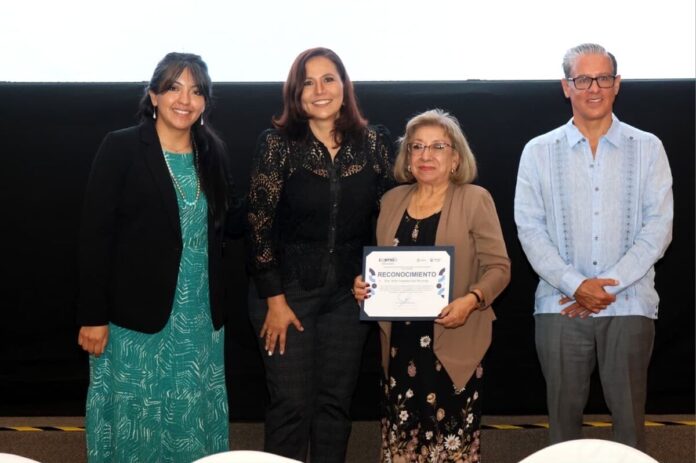 SEDEQ reconoce a Investigadoras e Investigadores Eméritos