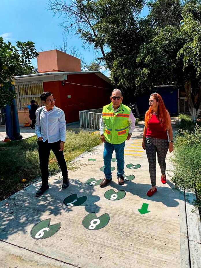 Supervisa IFEQ obra en El Rocío