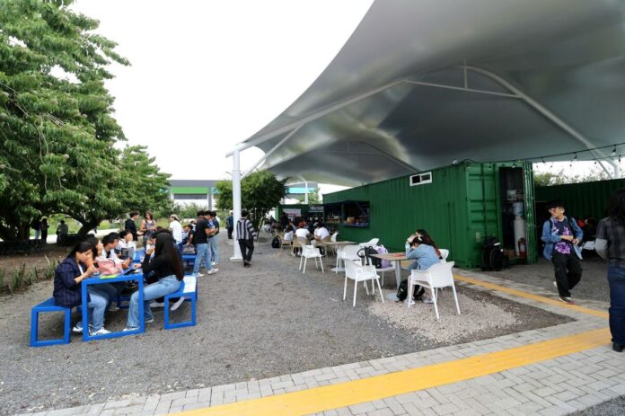 UPSRJ inaugura Cafetería Sustentable en Santa Rosa Jáuregui