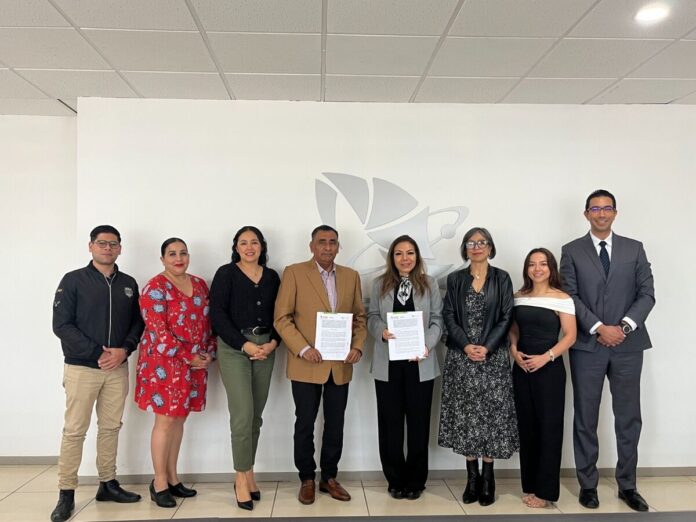 CECyTEQ y Universidad Atenas firman convenio para impulsar desarrollo académico