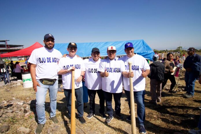 Entregan gradas e inauguran Liga de Beisbol 2025-2026 en Ojo de Agua, SJR Entregan gradas e inauguran Liga de Beisbol 2025-2026 en Ojo de Agua, SJR