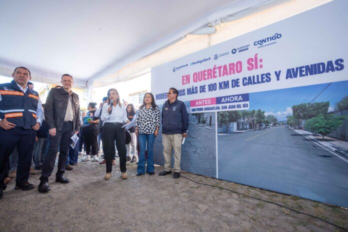 Gobernador entrega rehabilitación de calle en San Pedro Ahuacatlán, SJR