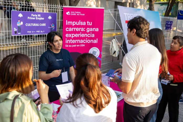 SEJUVE y SEDESU realizan feria 