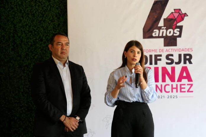 Cuarto informe de actividades de Gina Sánchez al frente del DIF San Juan del Río