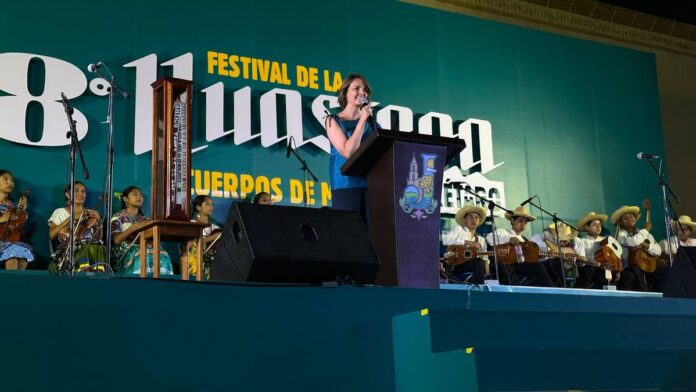 Concluye con éxito el Festival de la Huasteca en Querétaro