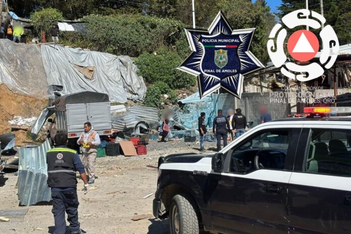 Explosión en establecimiento de Pinal de Amoles deja 7 lesionados leves