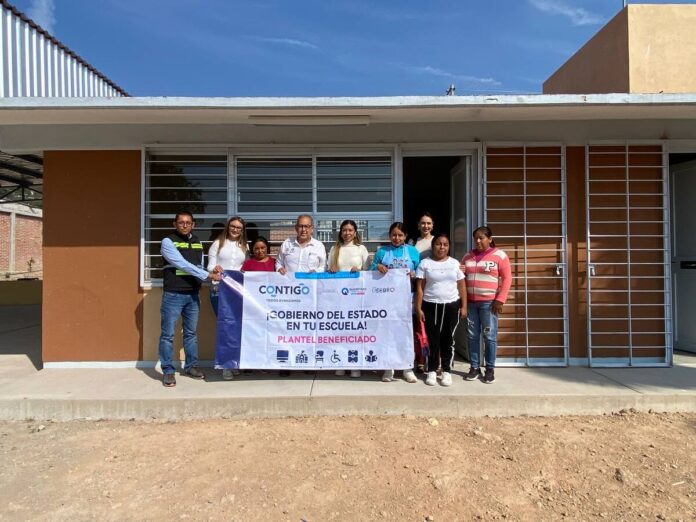 IFEQ entrega obras educativas en Cadereyta con inversión superior a 13 mdp