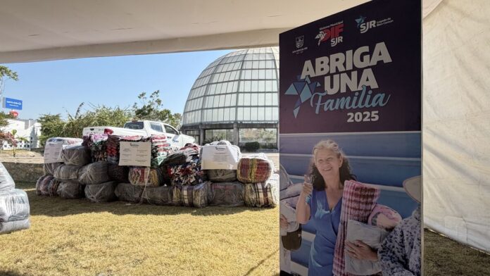 DIF y Ayuntamiento de SJR ponen en marcha la campaña “Abriga Una Familia”