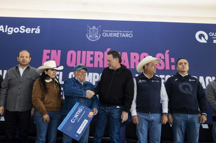 Mauricio Kuri destina 5,600 pesos a productores para la reactivación del campo en Peñamiller