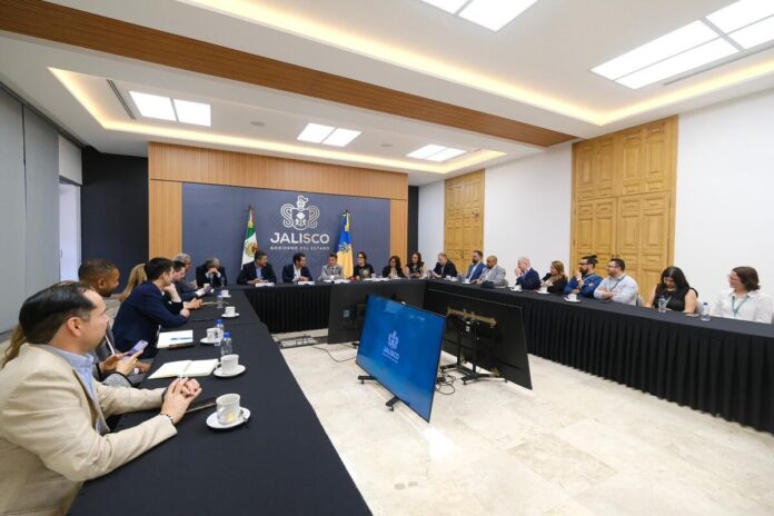 Secretaria Martha Soto representa a Querétaro en Encuentro de Educación de Comunidad Araucaria