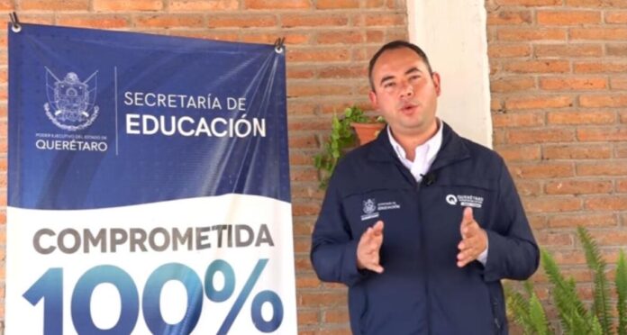 Brindan capacitación a padres de familia sobre salud de estudiantes