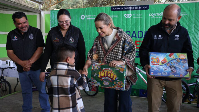 Car Herrera de Kuri encabeza posada navideña en San Joaquín