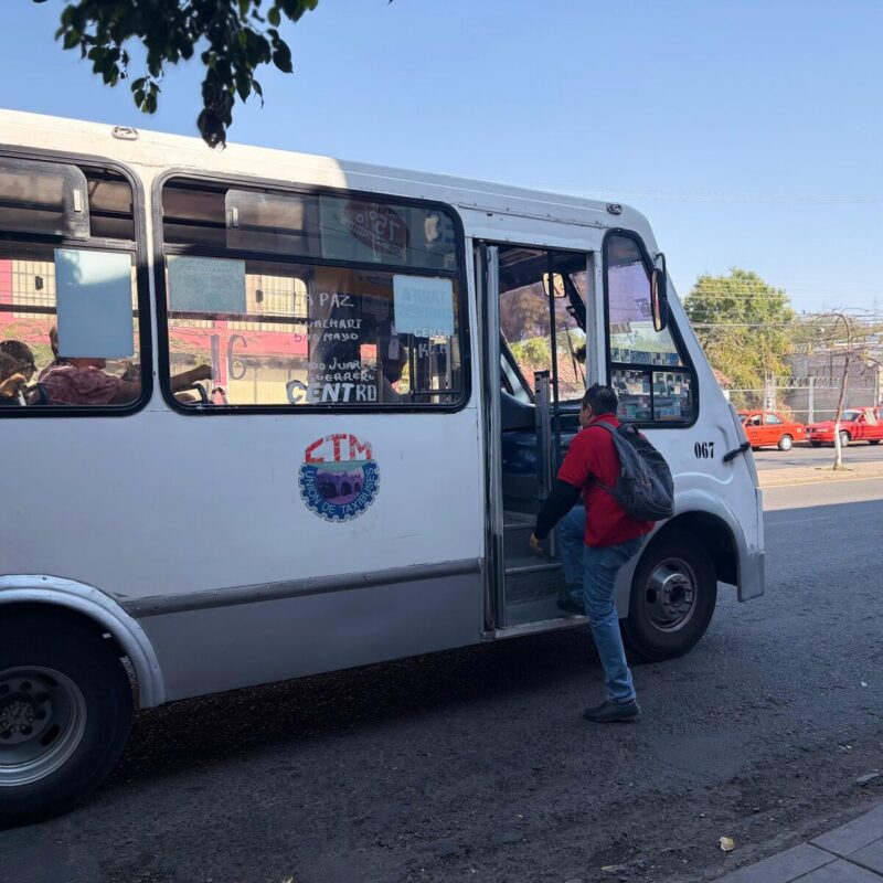 AMEQ multará con hasta 5 mil pesos por aumento de pasaje en SJR