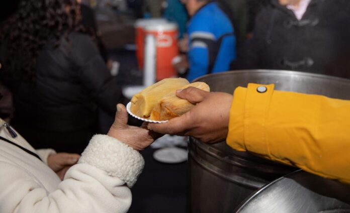 Conviven autoridades y voceadores por el Día de la Candelaria en SJR