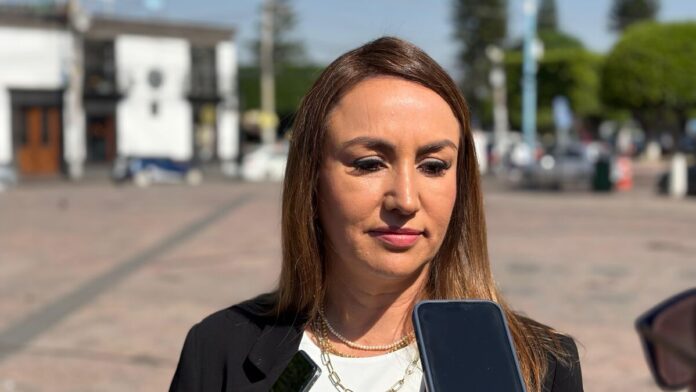 Renuncia regidora Vania Camacho a la fracción del PRI en San Juan del Río