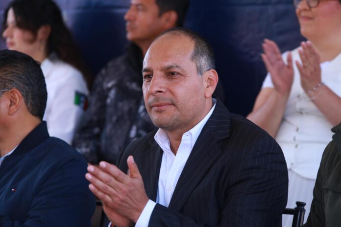 Cabildo aprueba programa “Migrante San Juan del Río te Recibe 2026” de regidor Oscar Sandoval