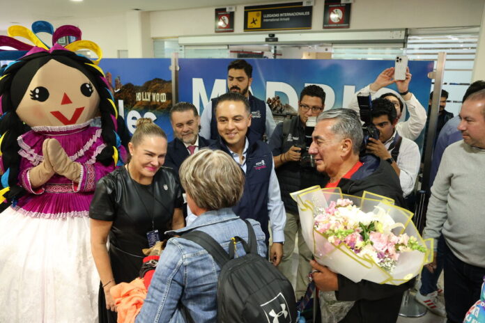 Regresan a salvo 52 queretanos tras operativo de repatriación en Oriente Medio