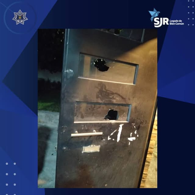 Detienen a sujeto por causar daños a un domicilio en la colonia Solares Banthí, SJR